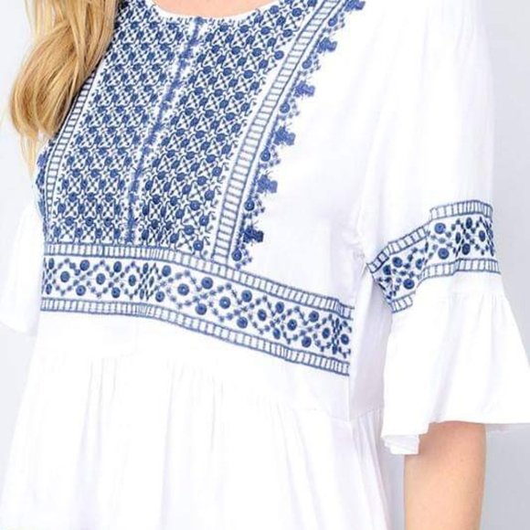 Vintage Verte Embroidered Top - Picture 4 of 5